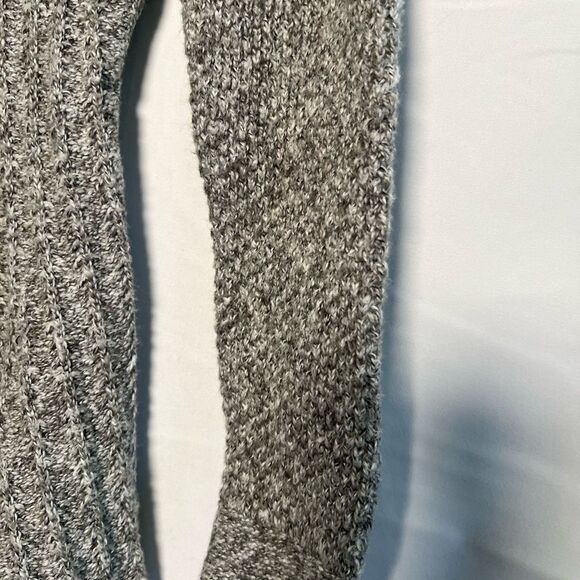 Hollister Gray Knit A-Line Skater Cable Knit Sweater Dress - size Small - Picture 5 of 6